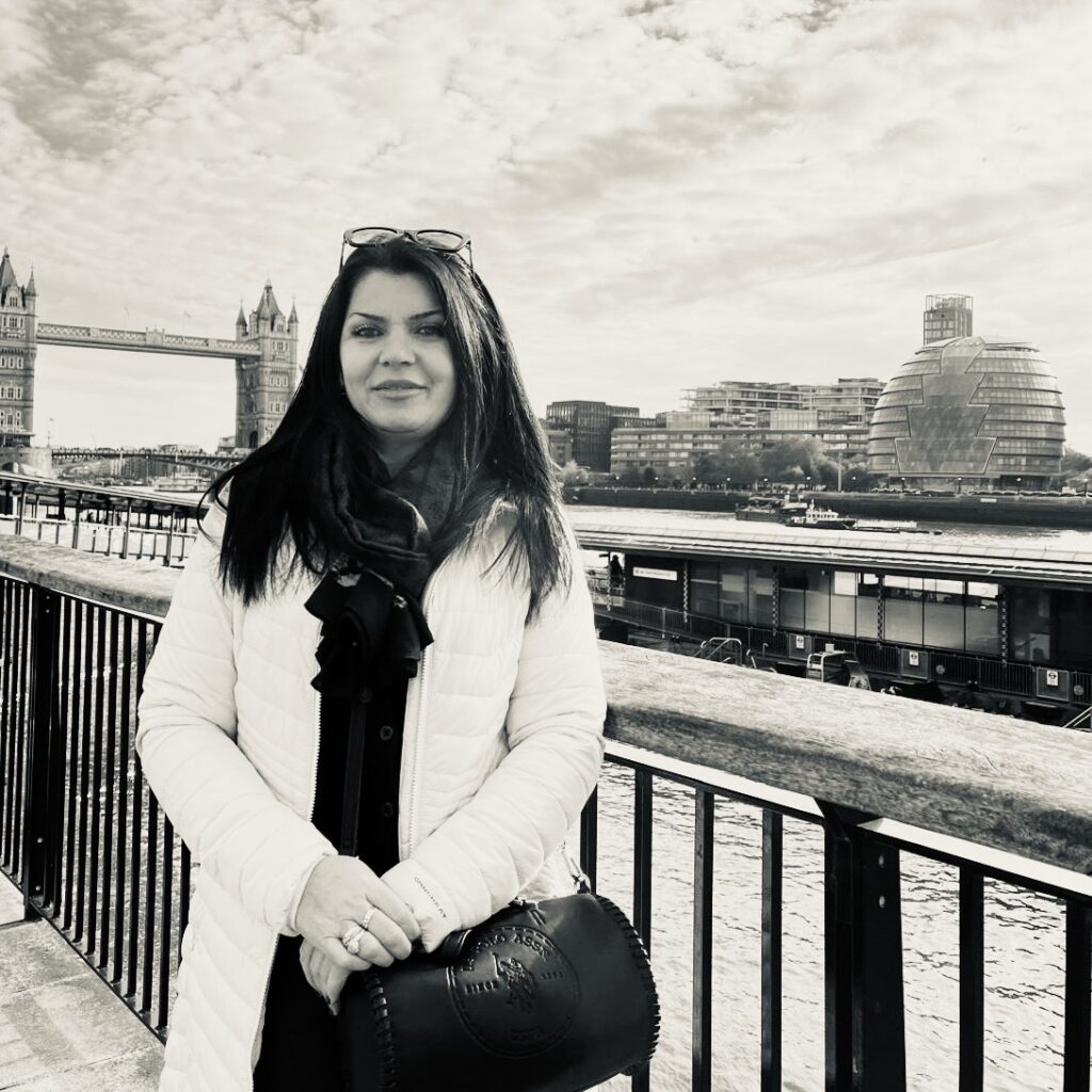 ba2a16e0-7c95-4d57-8fc9-b332a7378535